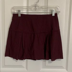 Lululemon pleated skirt